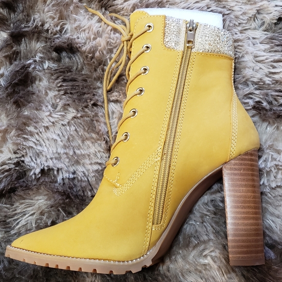 Steve Madden Shoes Steve Madden Womens Karmen Pointed Toe Bootie